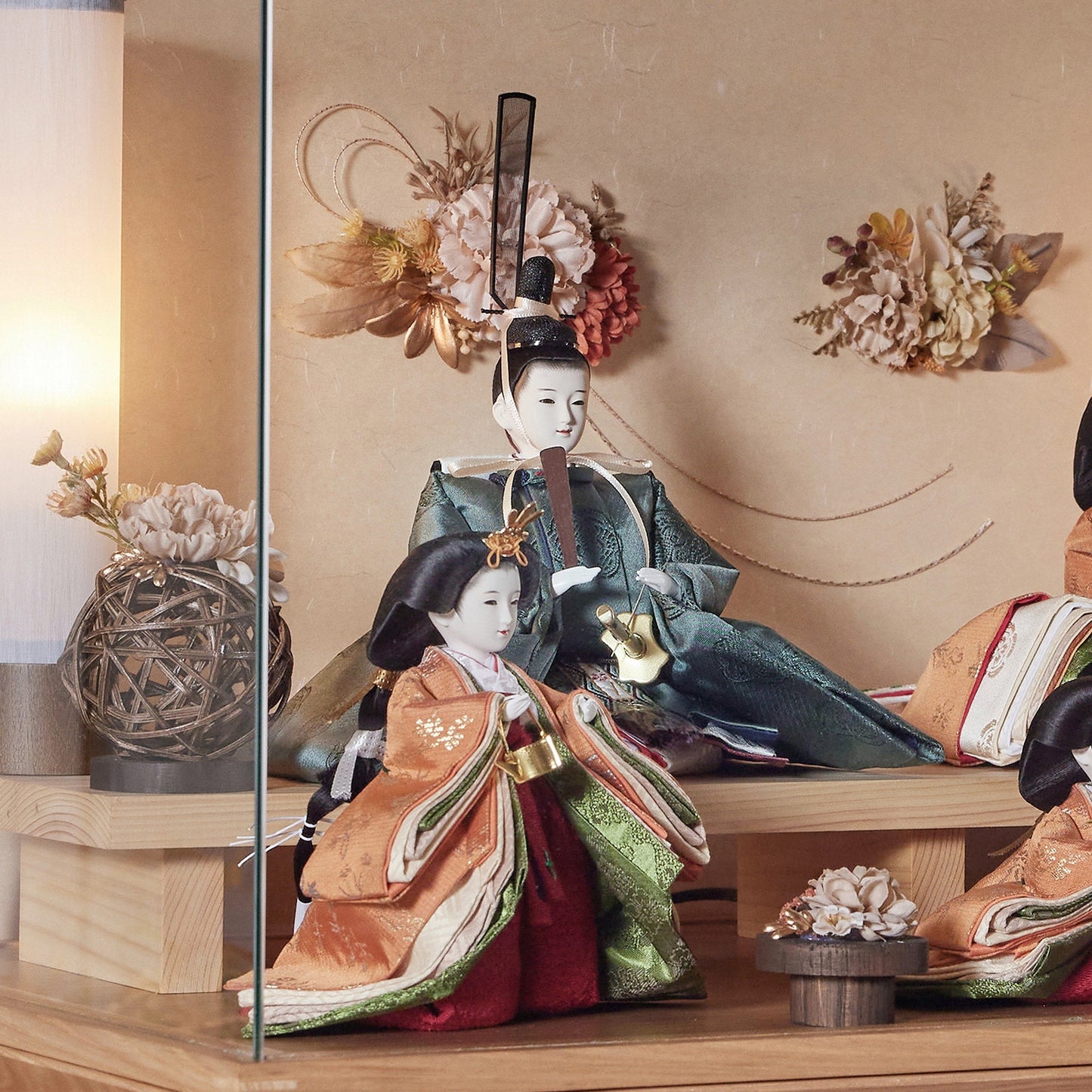 Vert|26雛人形ケース飾り