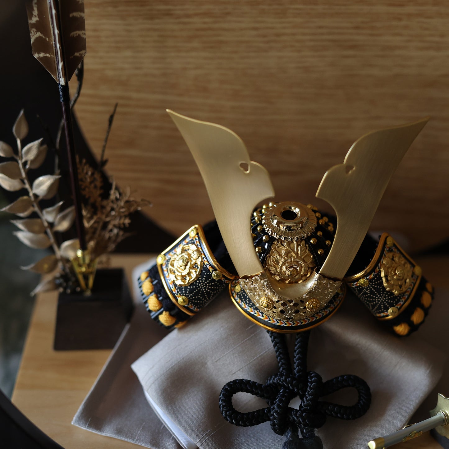 玄士 genshi|26祈兜 三日月(小)飾り