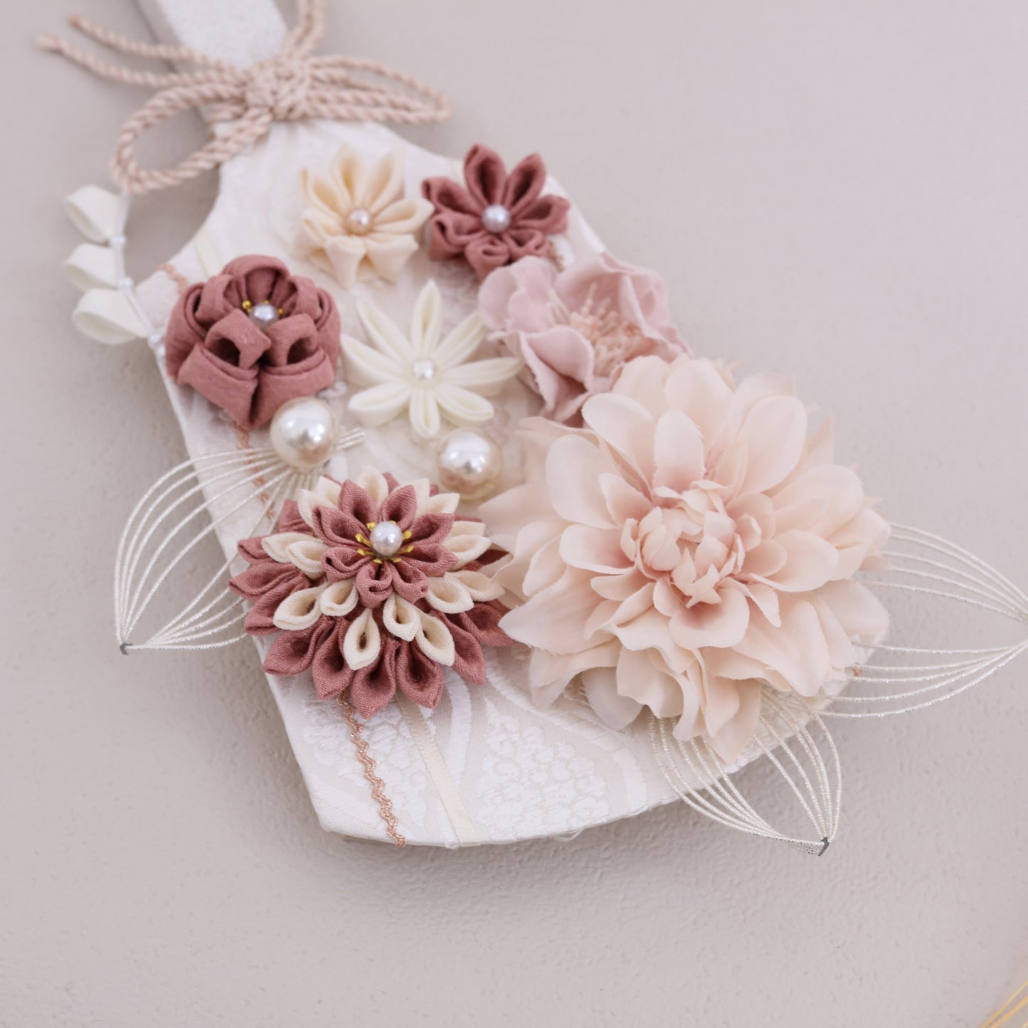 émilie エミリア ベビーピンク|26正月飾り 羽子板