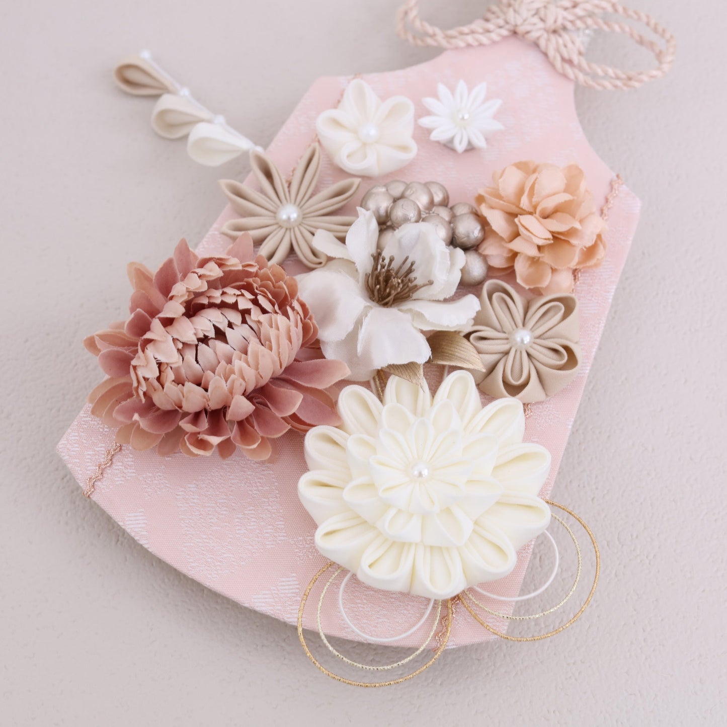 aria アリア|26正月飾り 羽子板