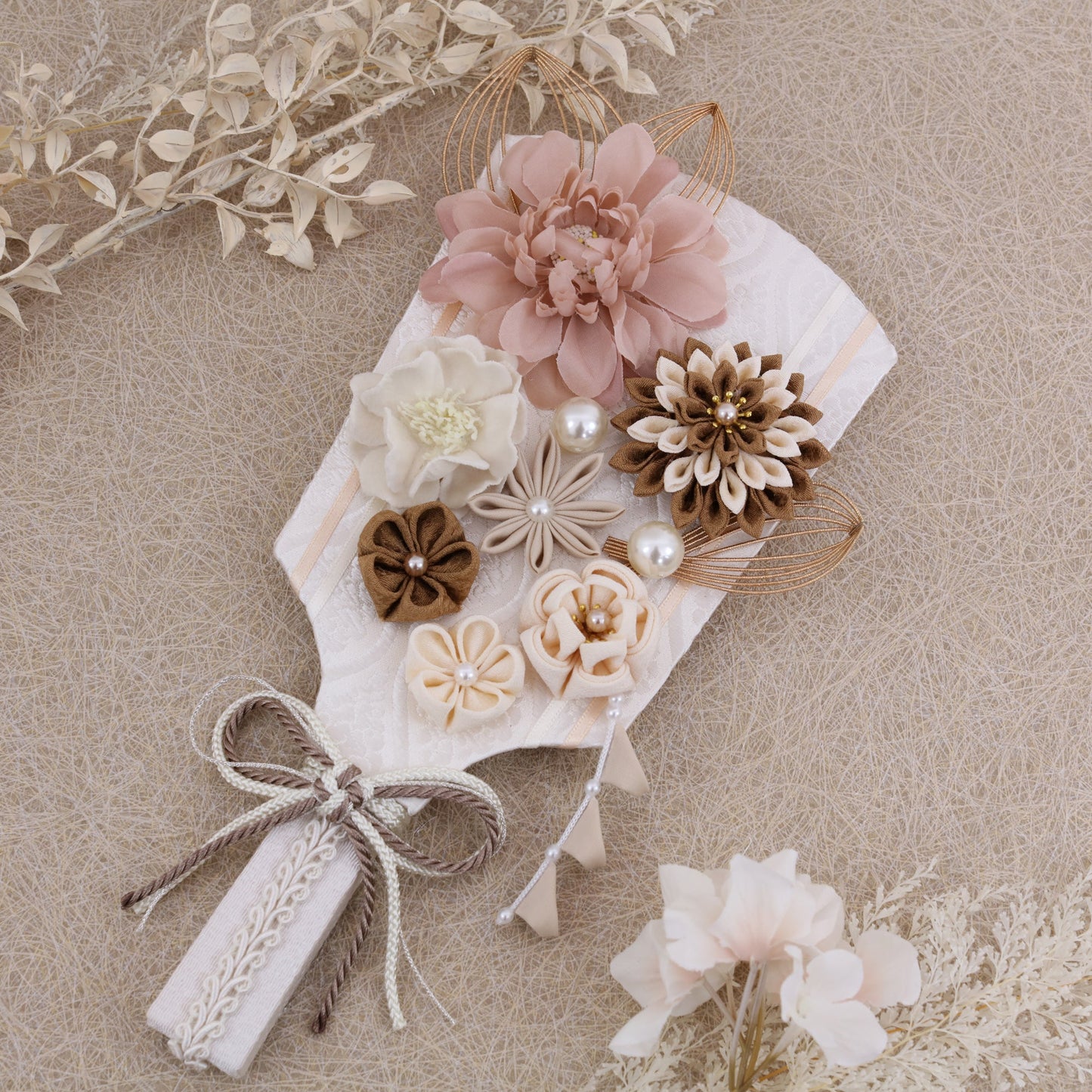 mina　ミーナ｜26正月飾り　羽子板