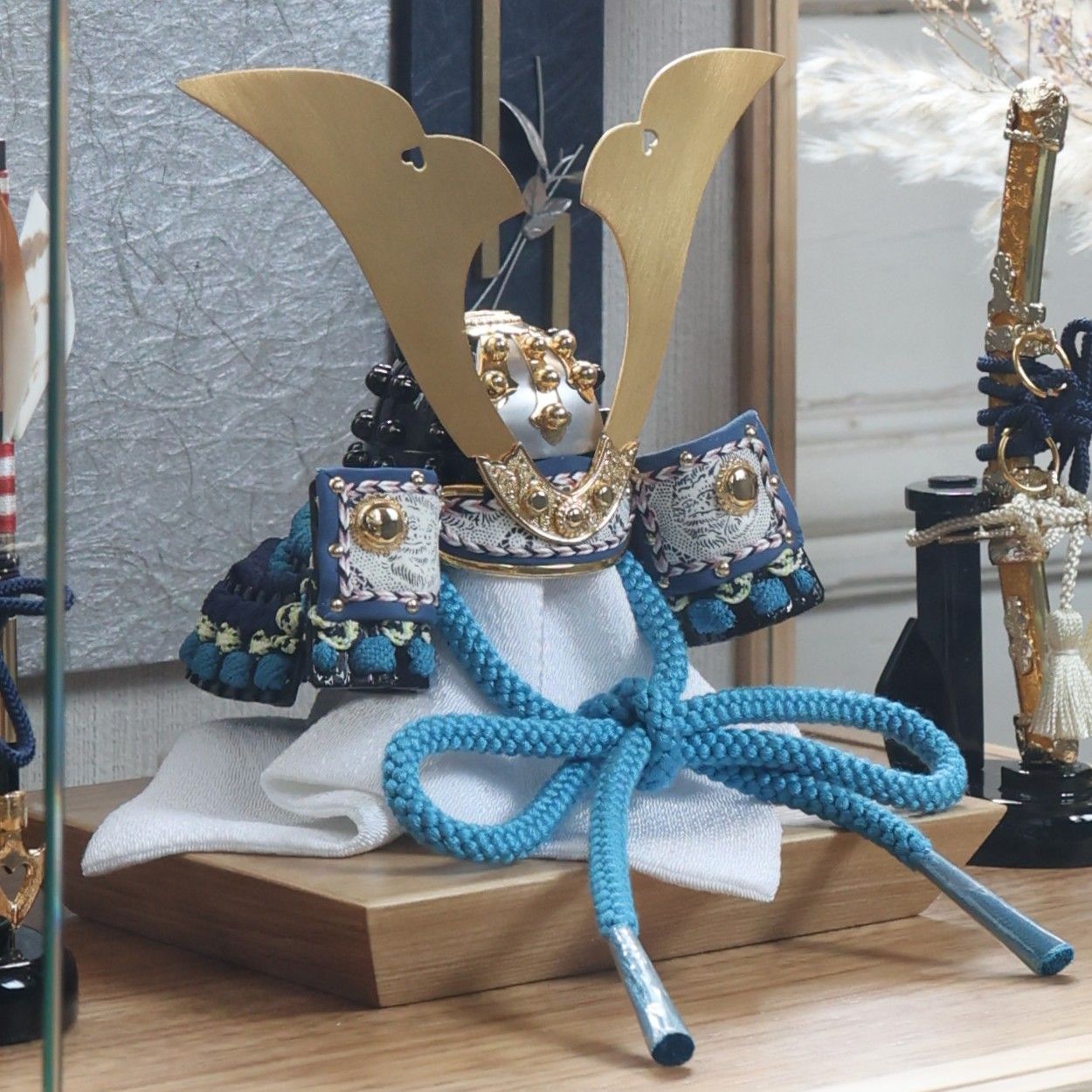 甲冑師「加藤良」作品　蒼 ao | 26祈兜 ケース飾り