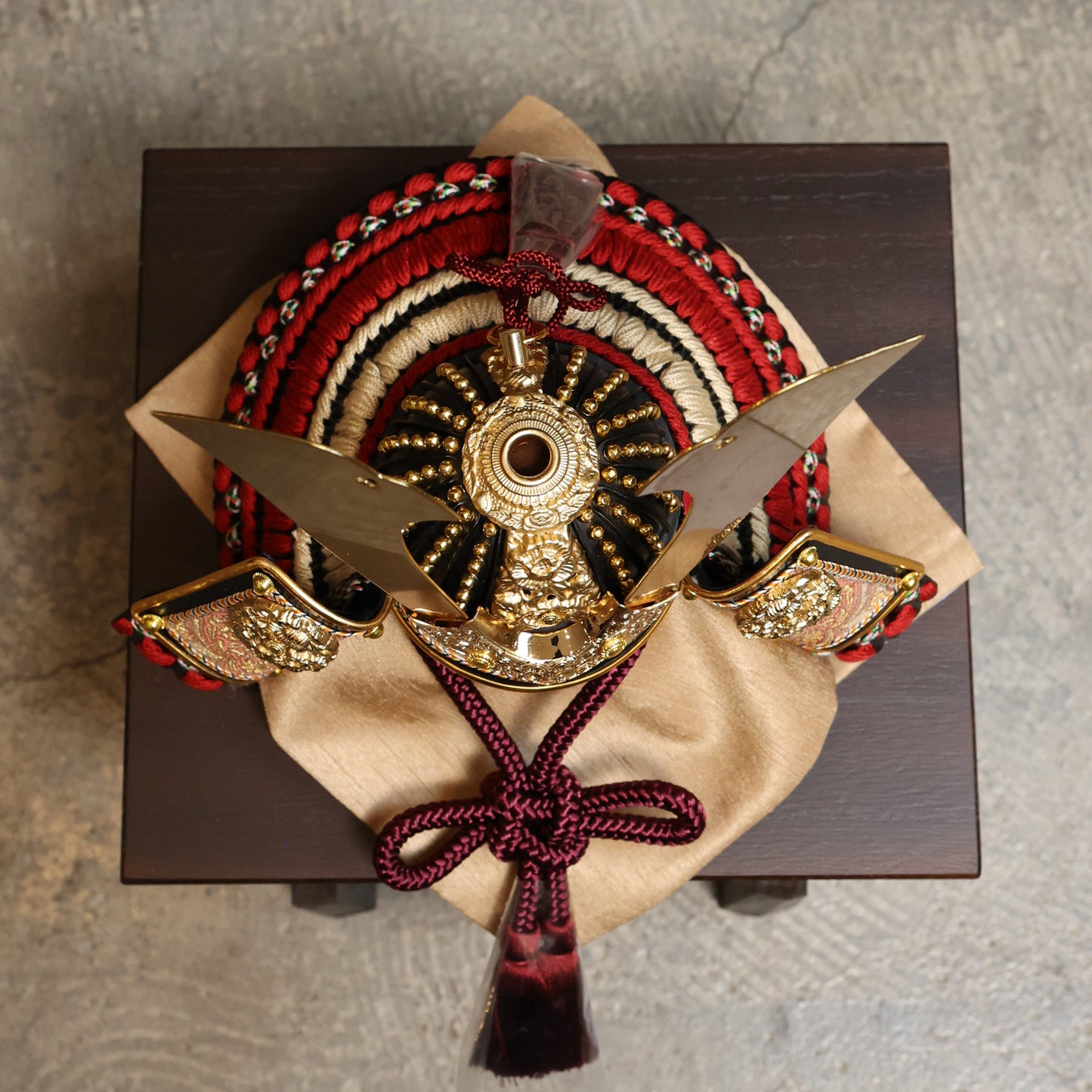 焔輝 enki｜26祈兜 櫃飾り