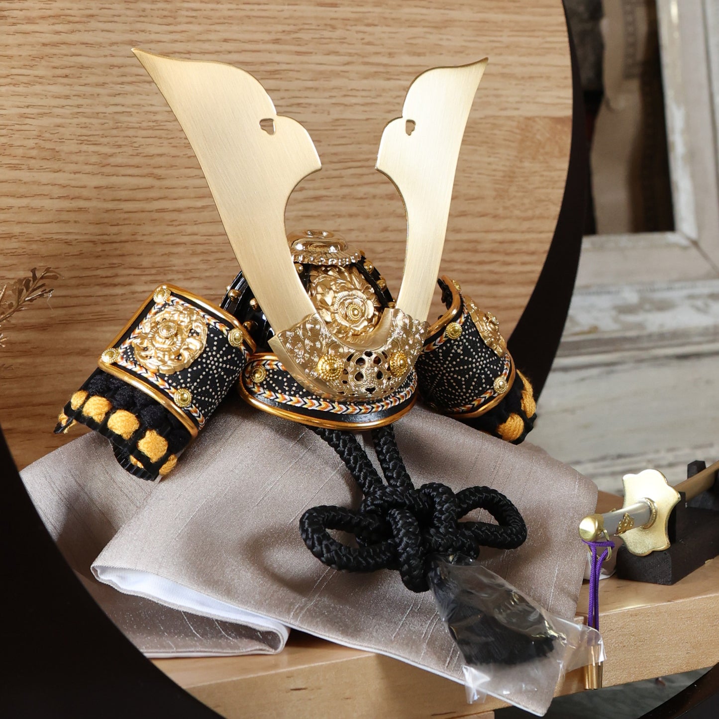 玄士 genshi｜26祈兜 三日月(小)飾り