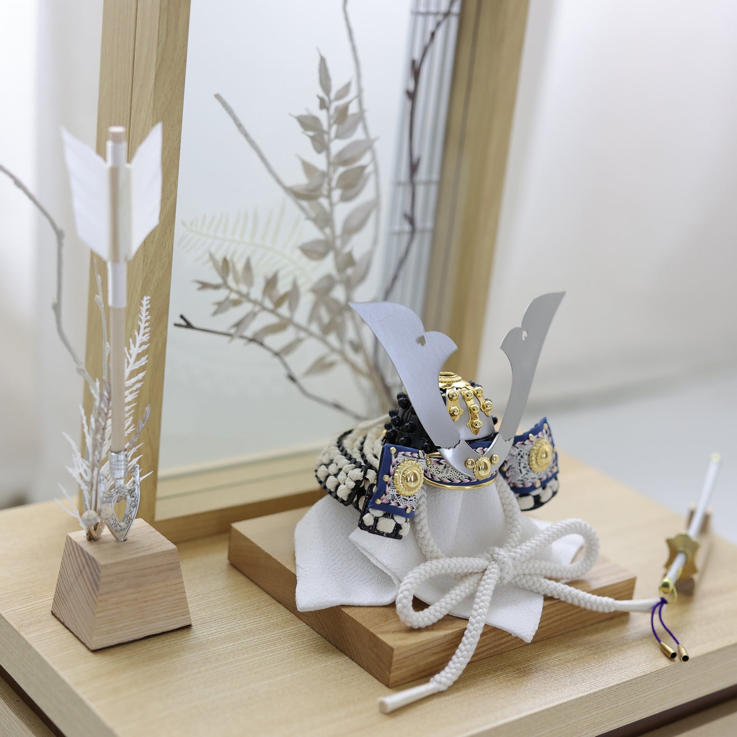 甲冑師「加藤良」作品  伯 haku | 26祈兜 収納飾り