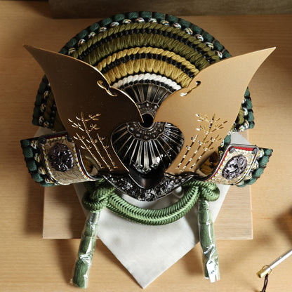 甲冑師「翠鳳」作品  陽翔 haruto | 26祈兜 収納飾り