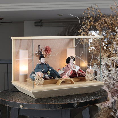 ひなの　hinano｜26雛人形ケース飾り