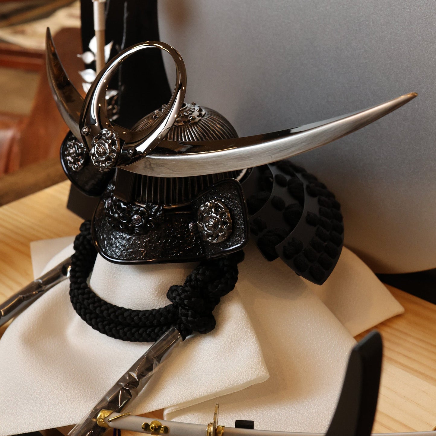 北斗　hokuto｜26祈兜　三日月台飾り