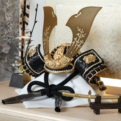 甲冑師「翠鳳」作品　烝  響　jyou | 26祈兜 ケース飾り