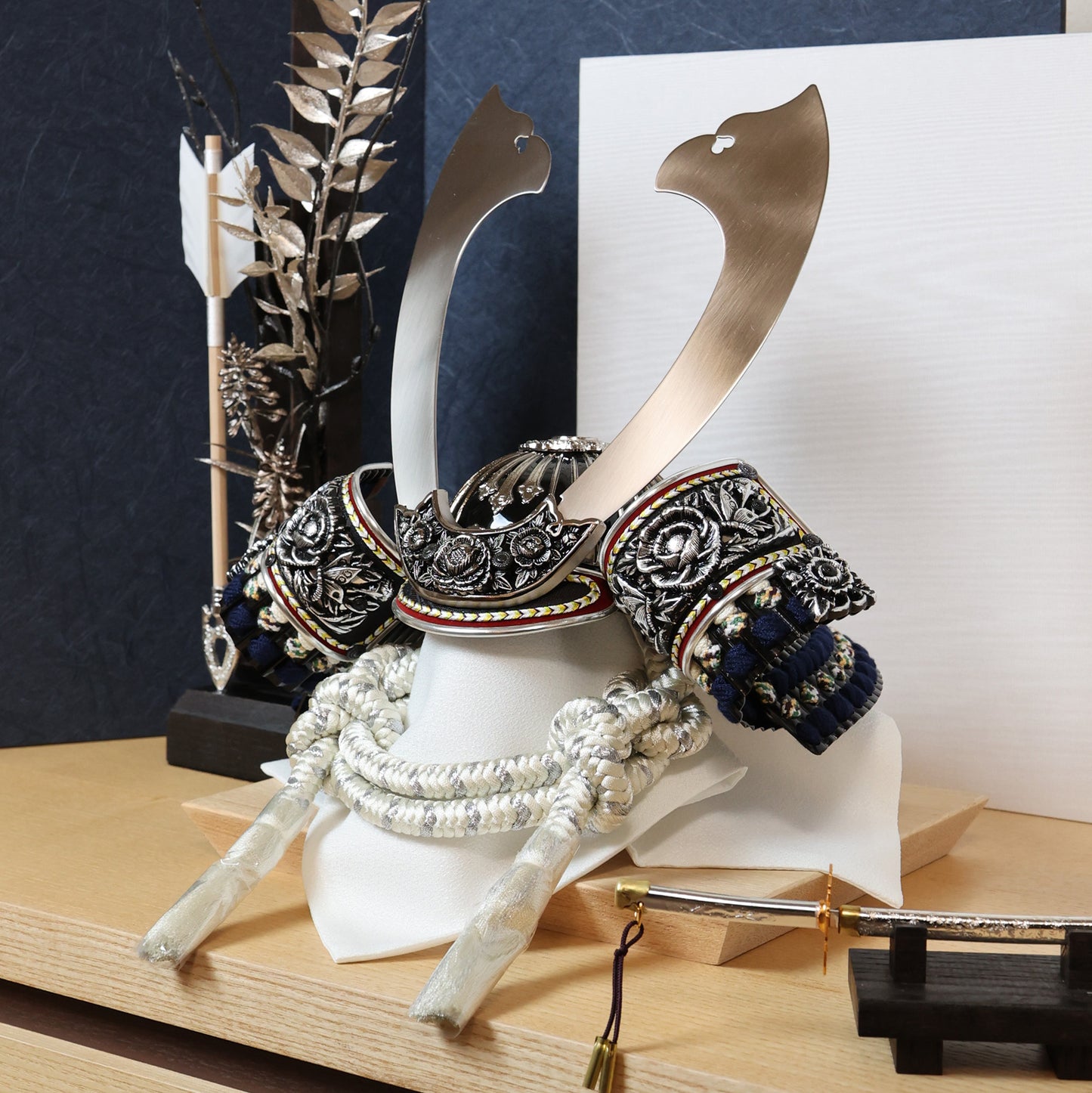 甲冑師「翠鳳」作品  凱里 kairi | 26祈兜 収納飾り