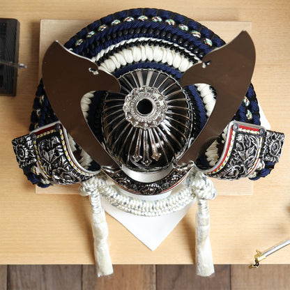 甲冑師「翠鳳」作品  凱里 kairi | 26祈兜 収納飾り