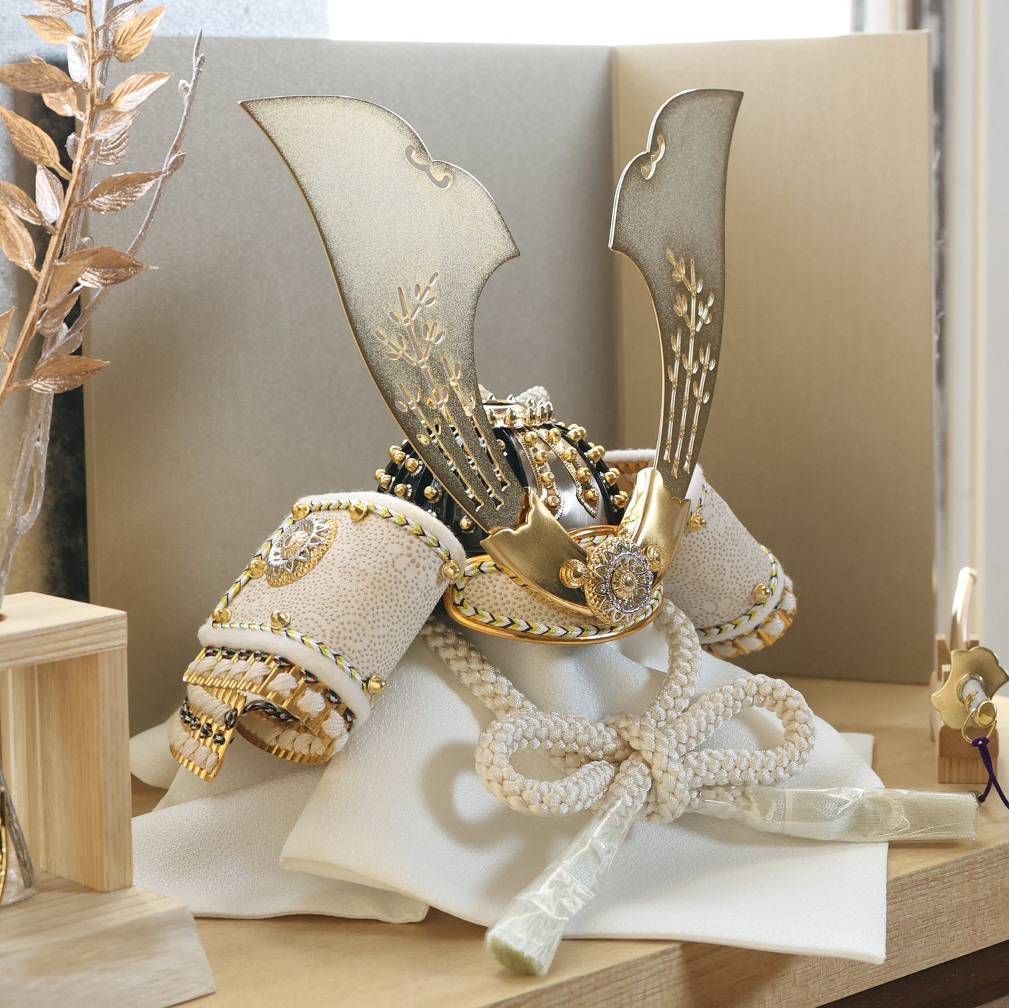 甲冑師「翠鳳」作品  皇妃 kouki | 26祈兜 収納飾り