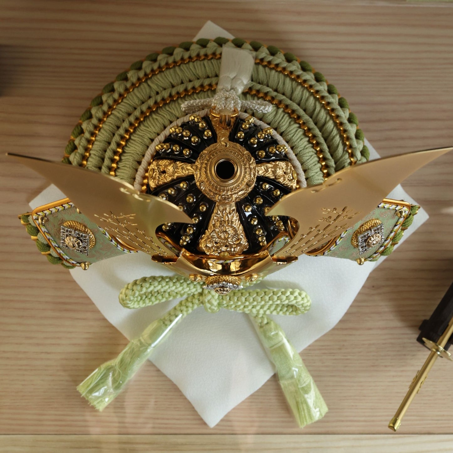 甲冑師「翠鳳」作品　諒 makoto | 26祈兜 ケース飾り