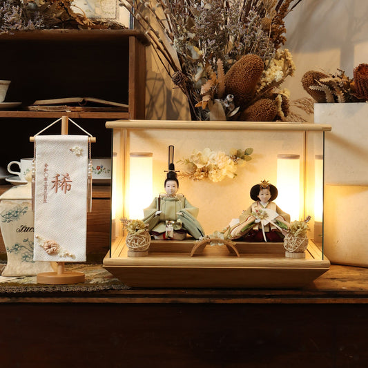 めいな　meina｜26雛人形ケース飾り
