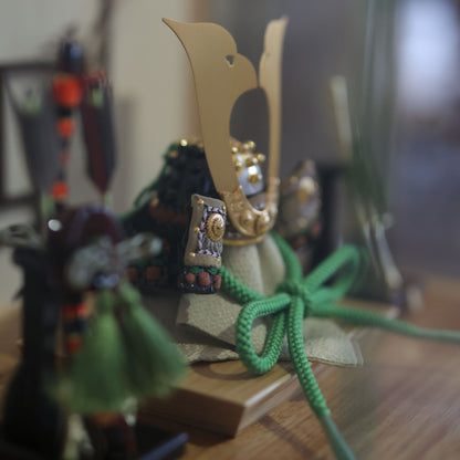 甲冑師「加藤良」作品　陸 riku | 26祈兜 ケース飾り