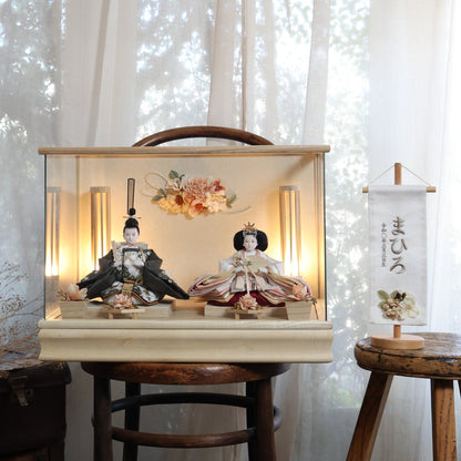 咲和　sana｜26雛人形ケース飾り