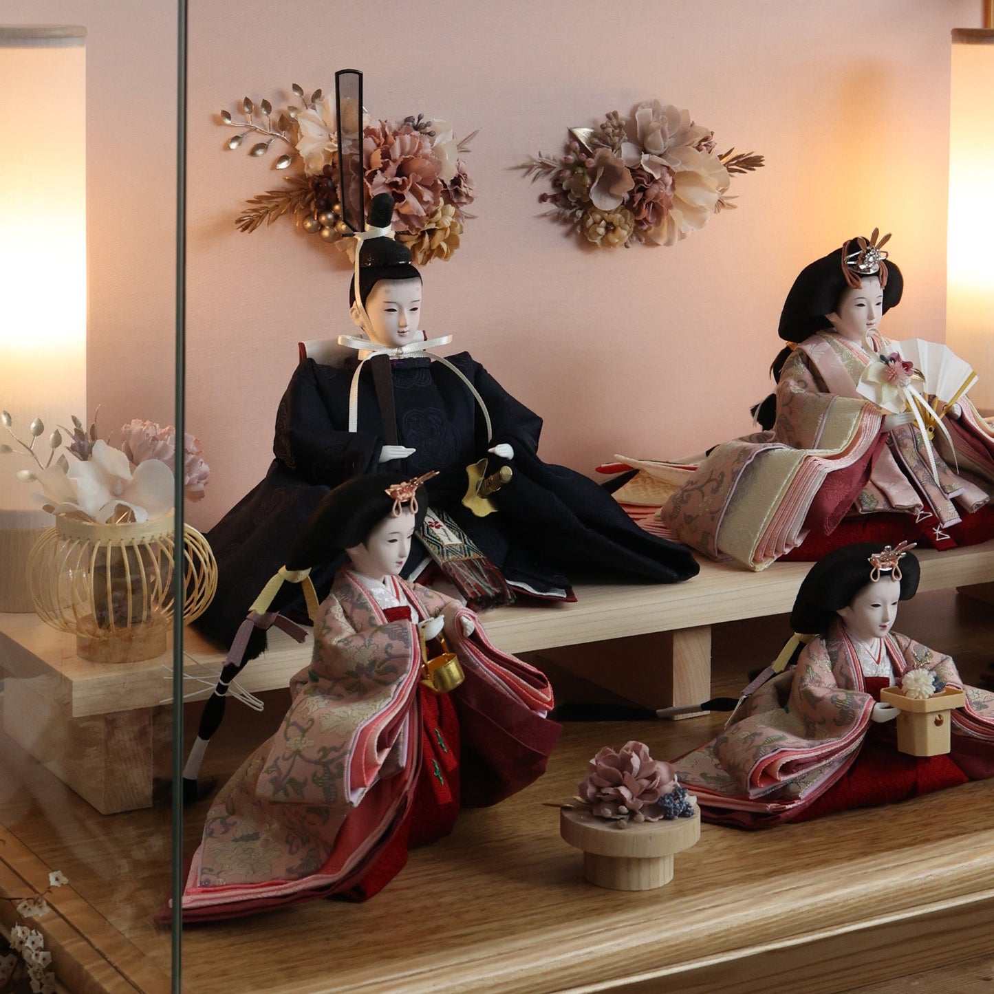 Sofia｜26雛人形ケース飾り