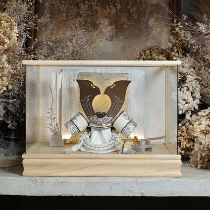 甲冑師「翠鳳」作品　柊 syū | 26祈兜 ケース飾り