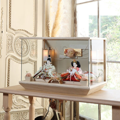 小出松寿作　巴　tomoe｜26雛人形ケース飾り