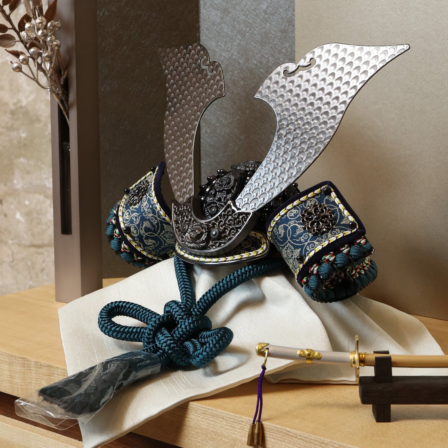 甲冑師「翠鳳」作品  永遠 towa | 26祈兜 収納飾り