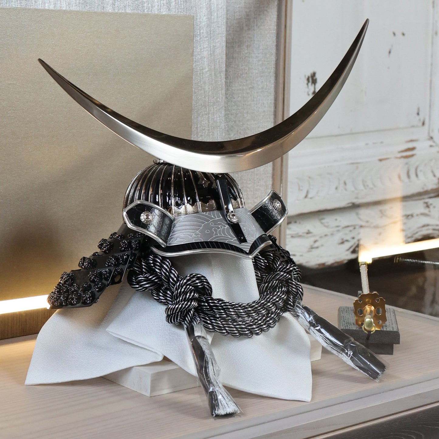 甲冑師「翠鳳」作品　耀斗 youto | 26祈兜 ケース飾り