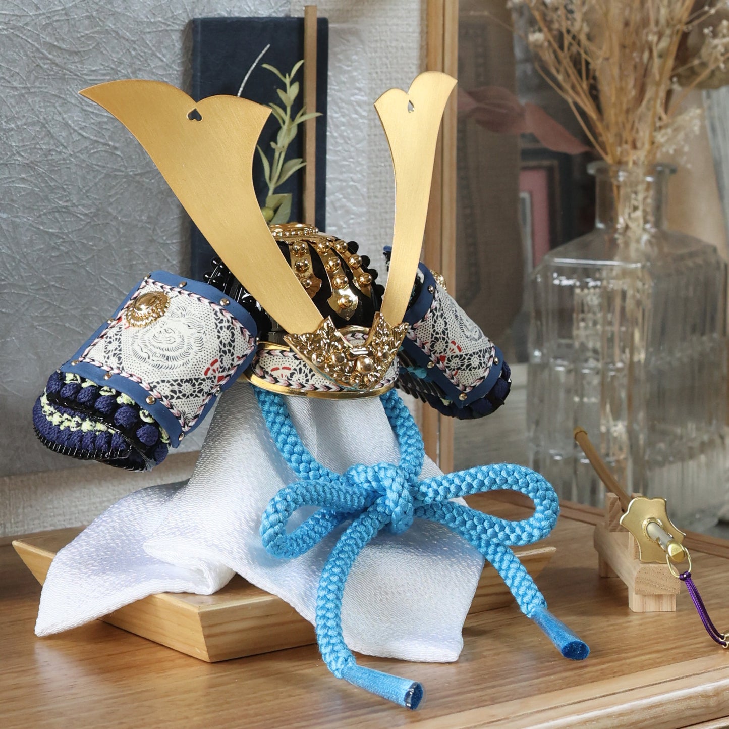 甲冑師「加藤良」作品　悠 yū | 26祈兜 ケース飾り