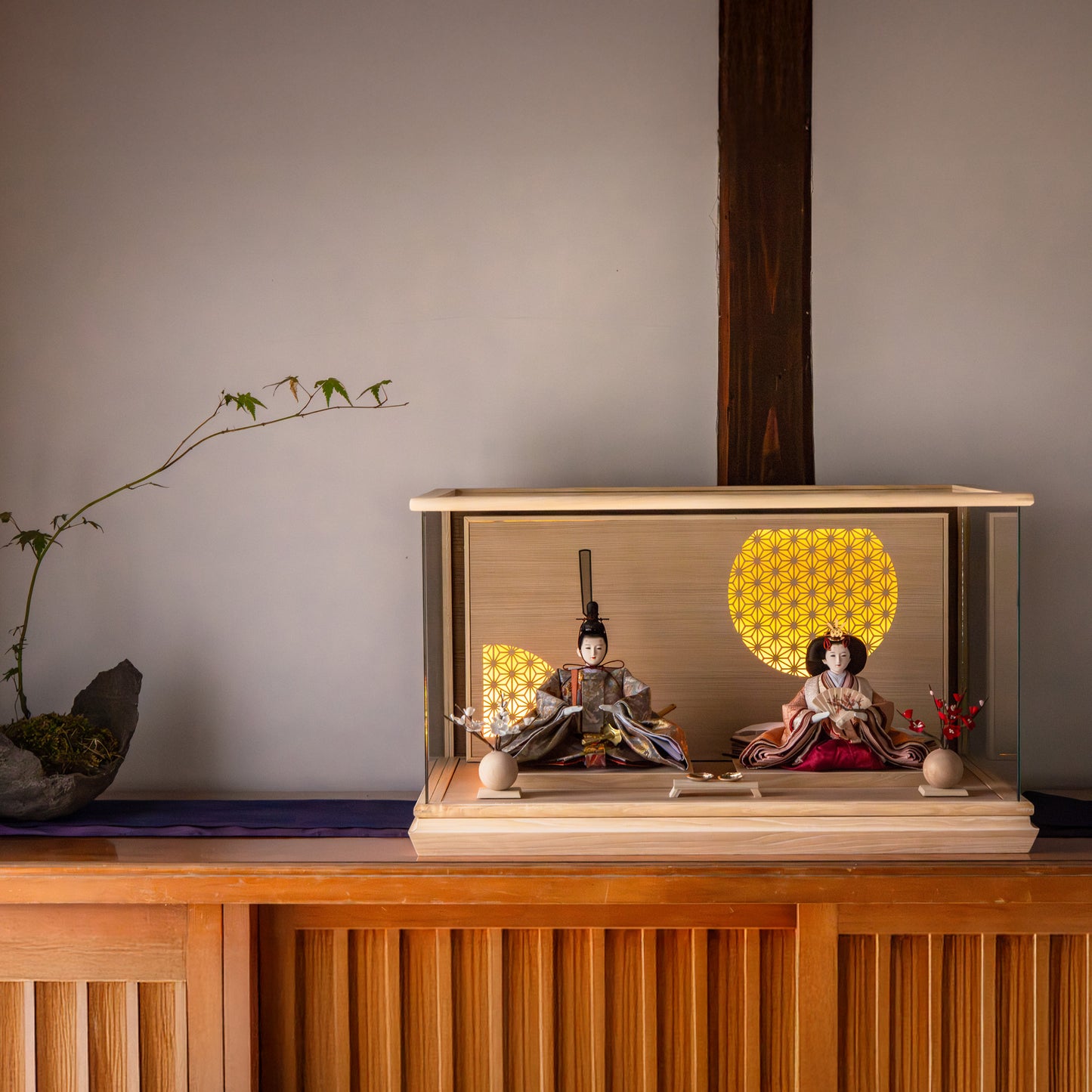 宵花　yoika｜26雛人形ケース飾り