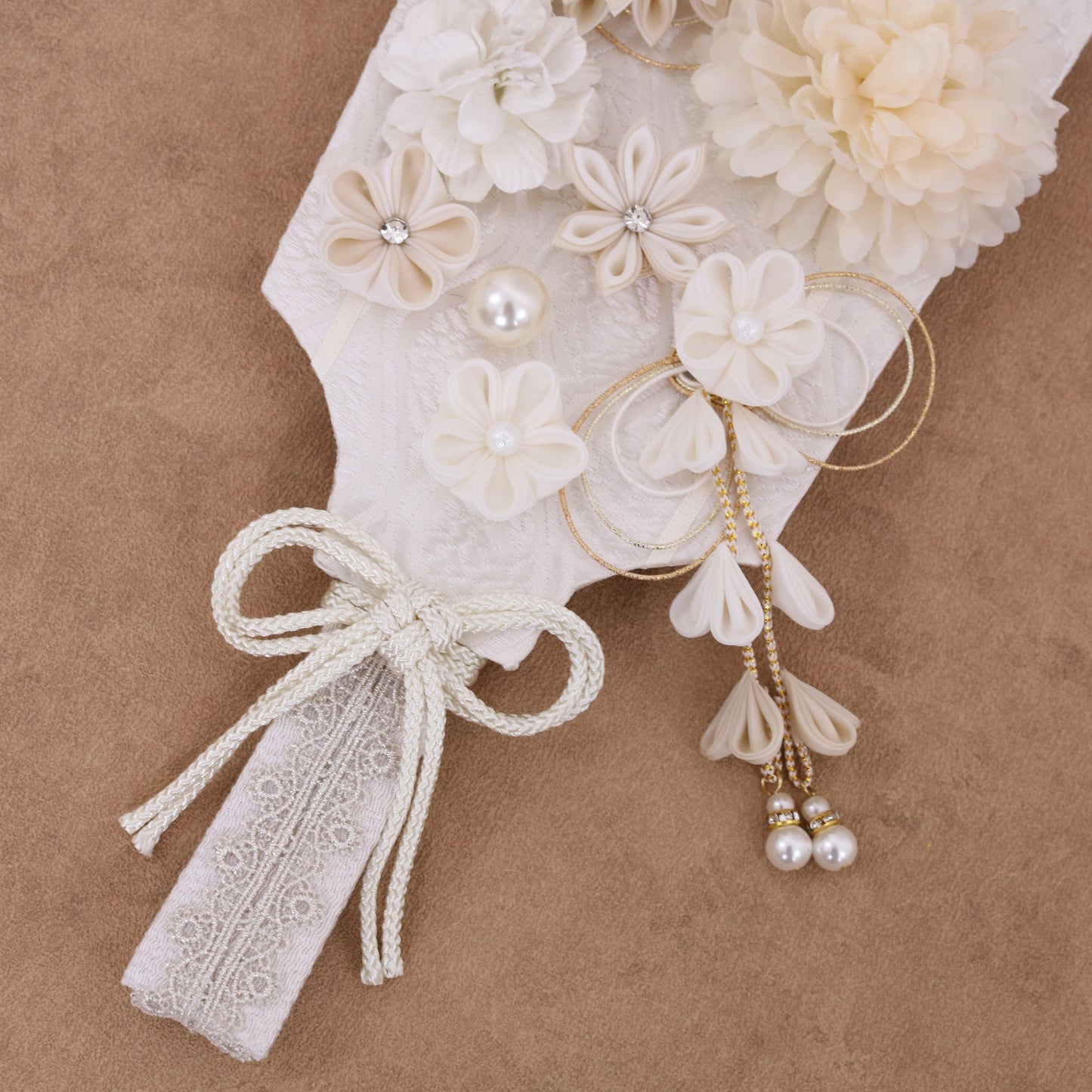 lily リリー｜26正月飾り　羽子板