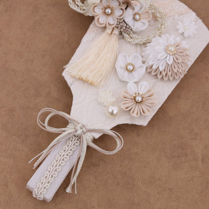 nina ニナ｜26正月飾り　羽子板 & hair accessories