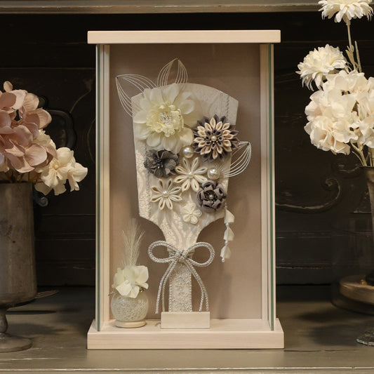 elsa エルサ ホワイトシルバー｜26正月飾り　羽子板