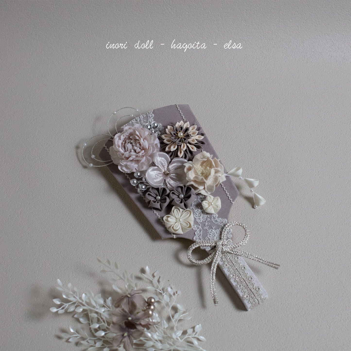 elsa エルサ シャイニーグレー｜26正月飾り　羽子板