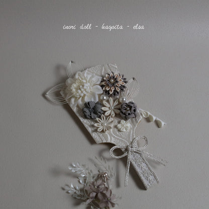 elsa エルサ ホワイトシルバー｜26正月飾り　羽子板