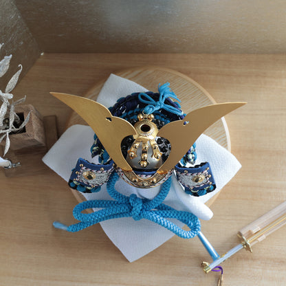 甲冑師「加藤良」作品  蒼 ao | 26祈兜 収納飾り