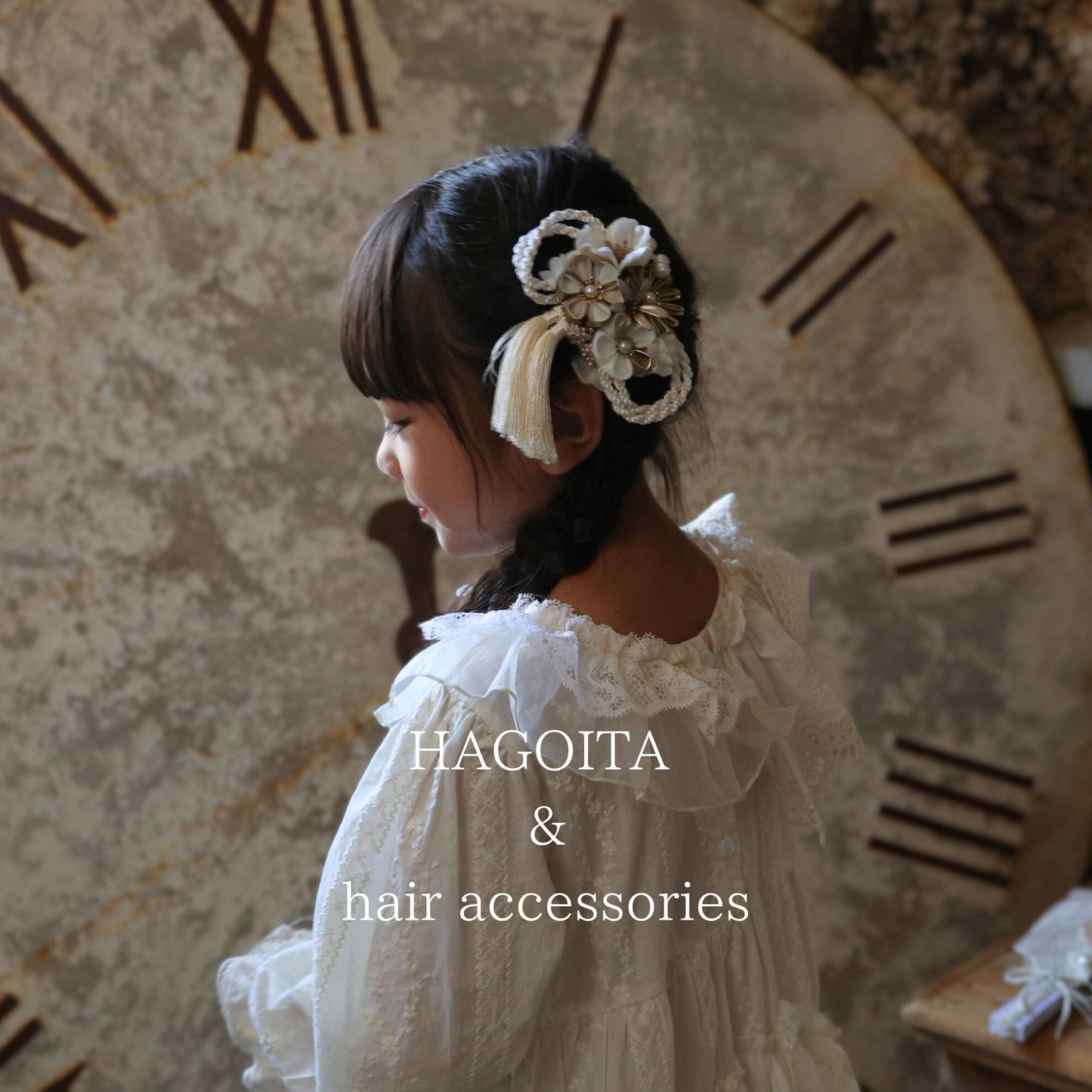 mia ミア｜26正月飾り　羽子板 & hair accessories