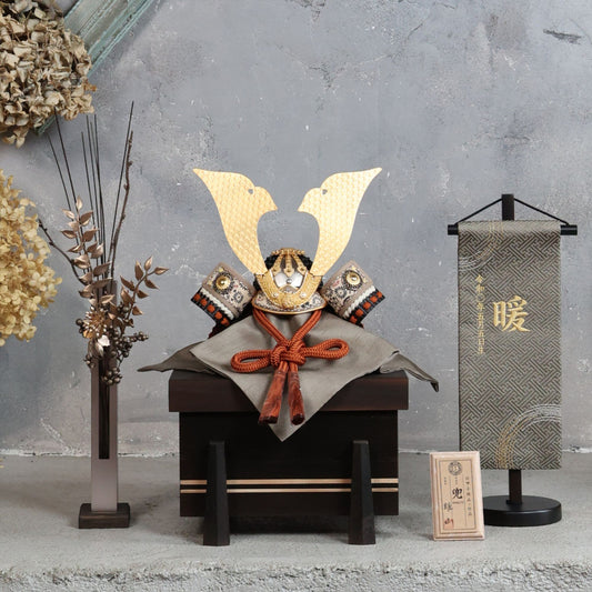 甲冑師「雄山」オリジナル　焔 homura｜26祈兜 櫃飾り