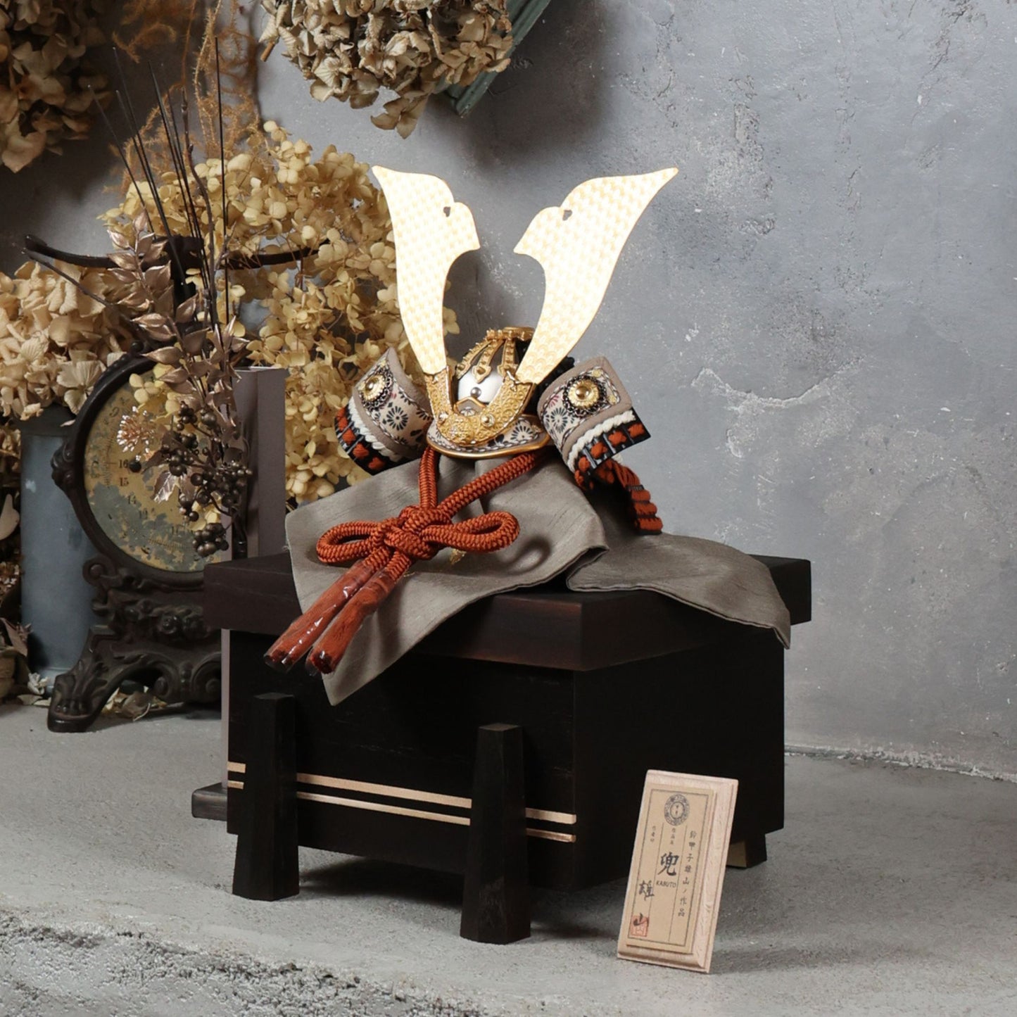 甲冑師「雄山」オリジナル　焔 homura｜26祈兜 櫃飾り