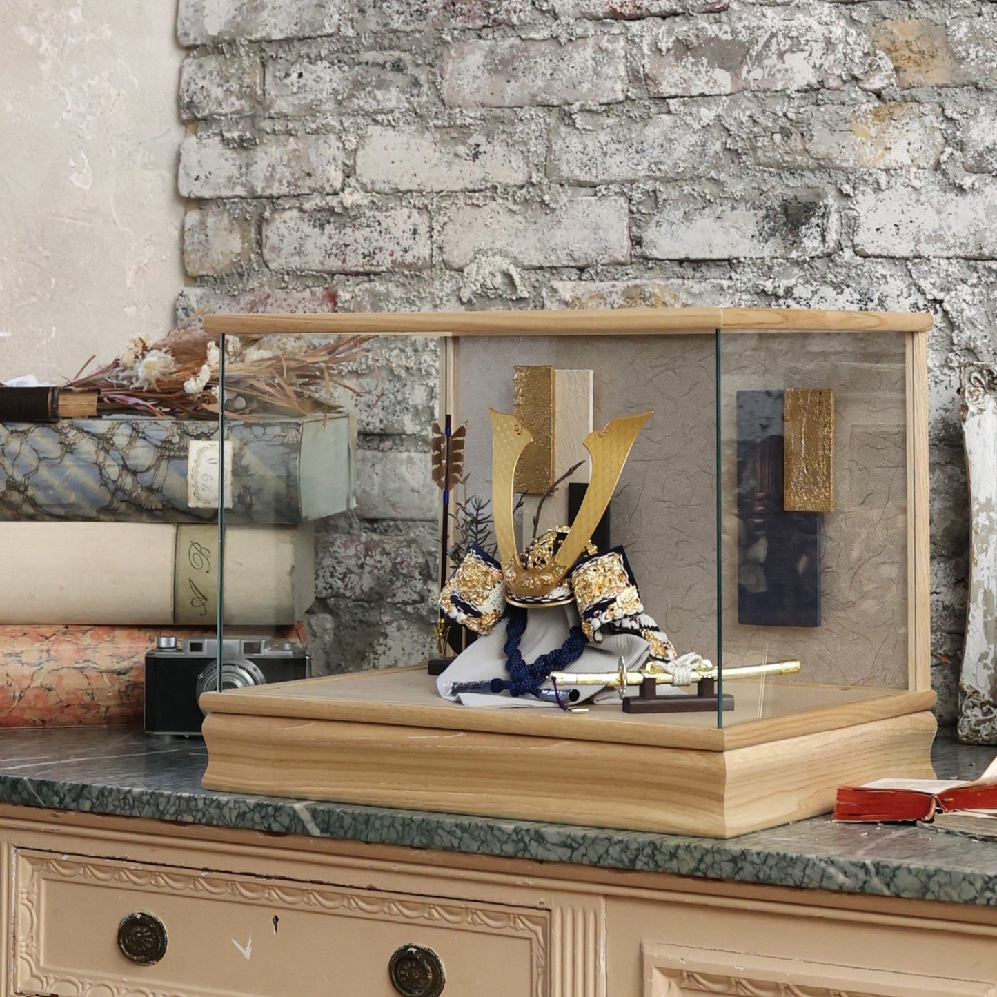 甲冑師「平安武久」作品　晃牙 kouga | 26祈兜 ケース飾り