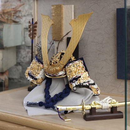 甲冑師「平安武久」作品　晃牙 kouga | 26祈兜 ケース飾り