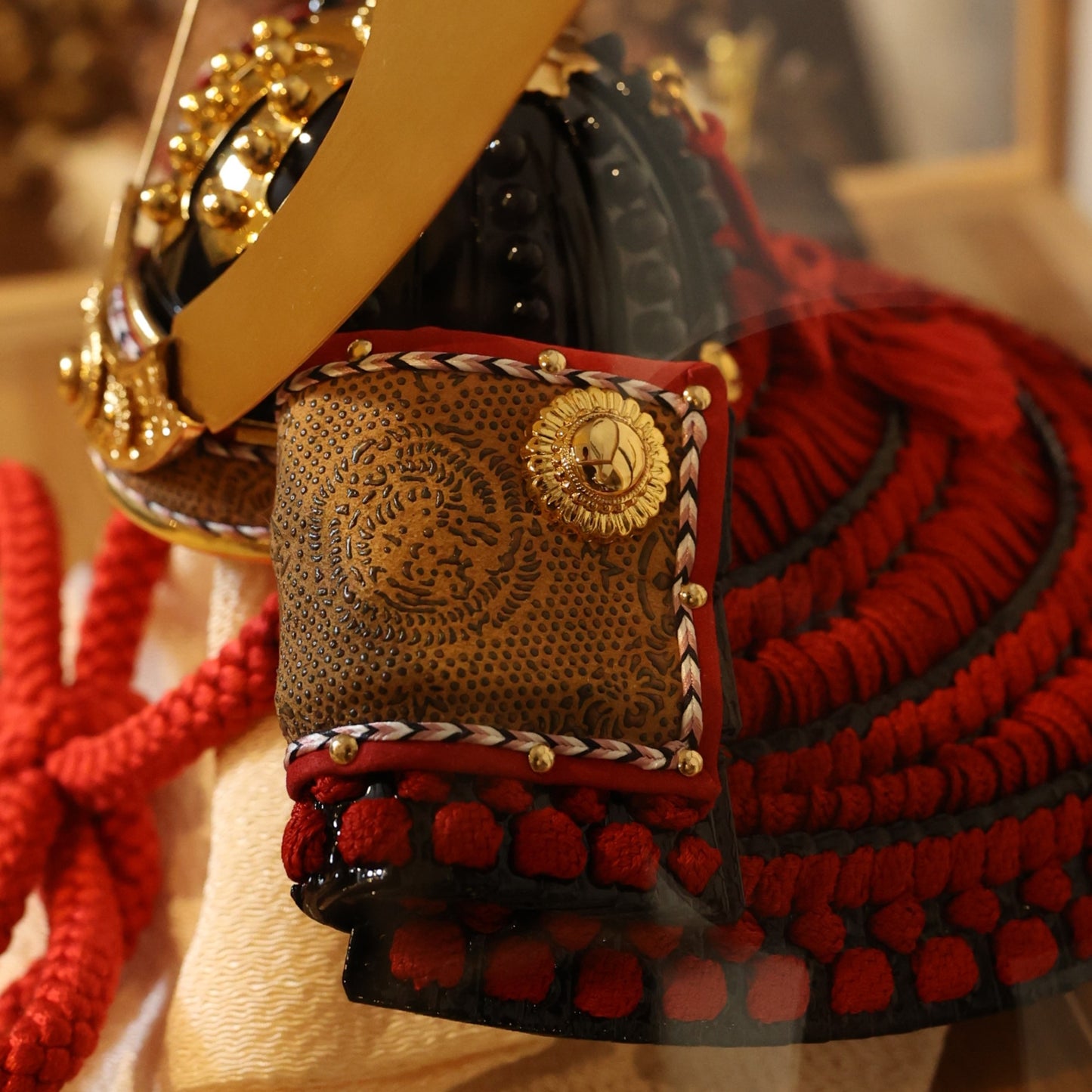 甲冑師「加藤良」作品　樏 rui | 26祈兜 ケース飾り