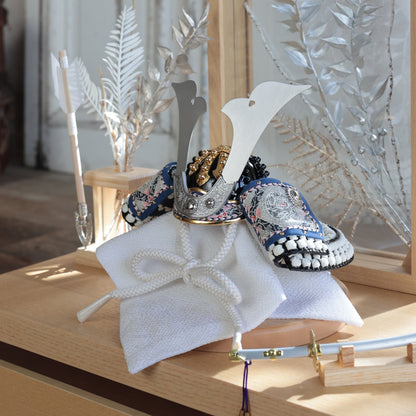 甲冑師「加藤良」作品  隼 hayato | 26祈兜 収納飾り