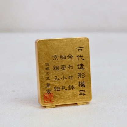 鷹　taka　｜26祈兜　アクリルケース飾り